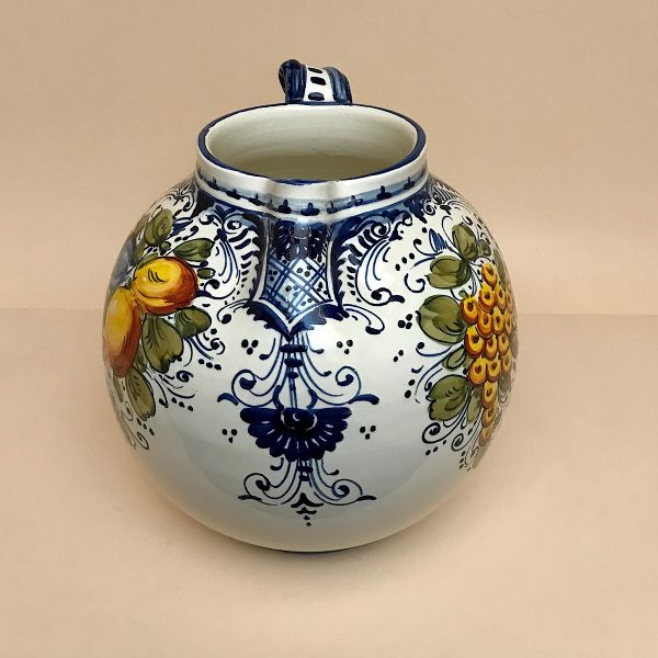 PITCHER WITH CURLED HANDLE CM.25H, design: FRUTTINA